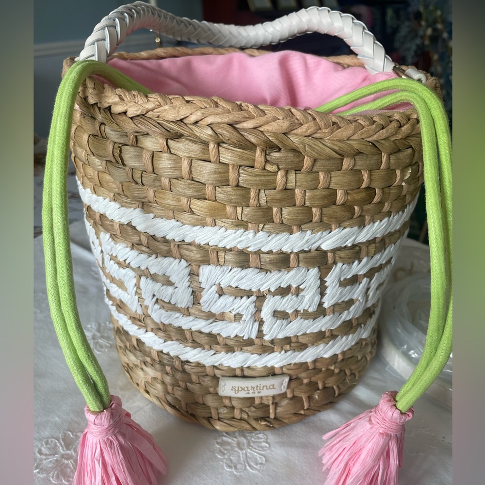 NWOT Spartina 449 Woven Basket Bag w/ leather handle; white, pink, green details